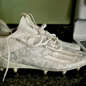 Men’s Adidas Football Cleats Size 11